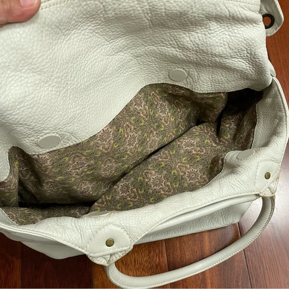 Marc by Marc Jacobs Off White Ivory Pebbled Leather Hobo Bag B17 - Picture 5 of 11